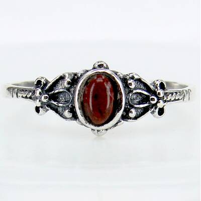 Silberring Ornament mit rotem Jaspis