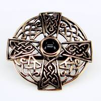 Bronze-Brosche keltisch mit schwarzem Onyx
