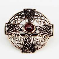 Bronze-Brosche keltisch mit rotem Jaspis